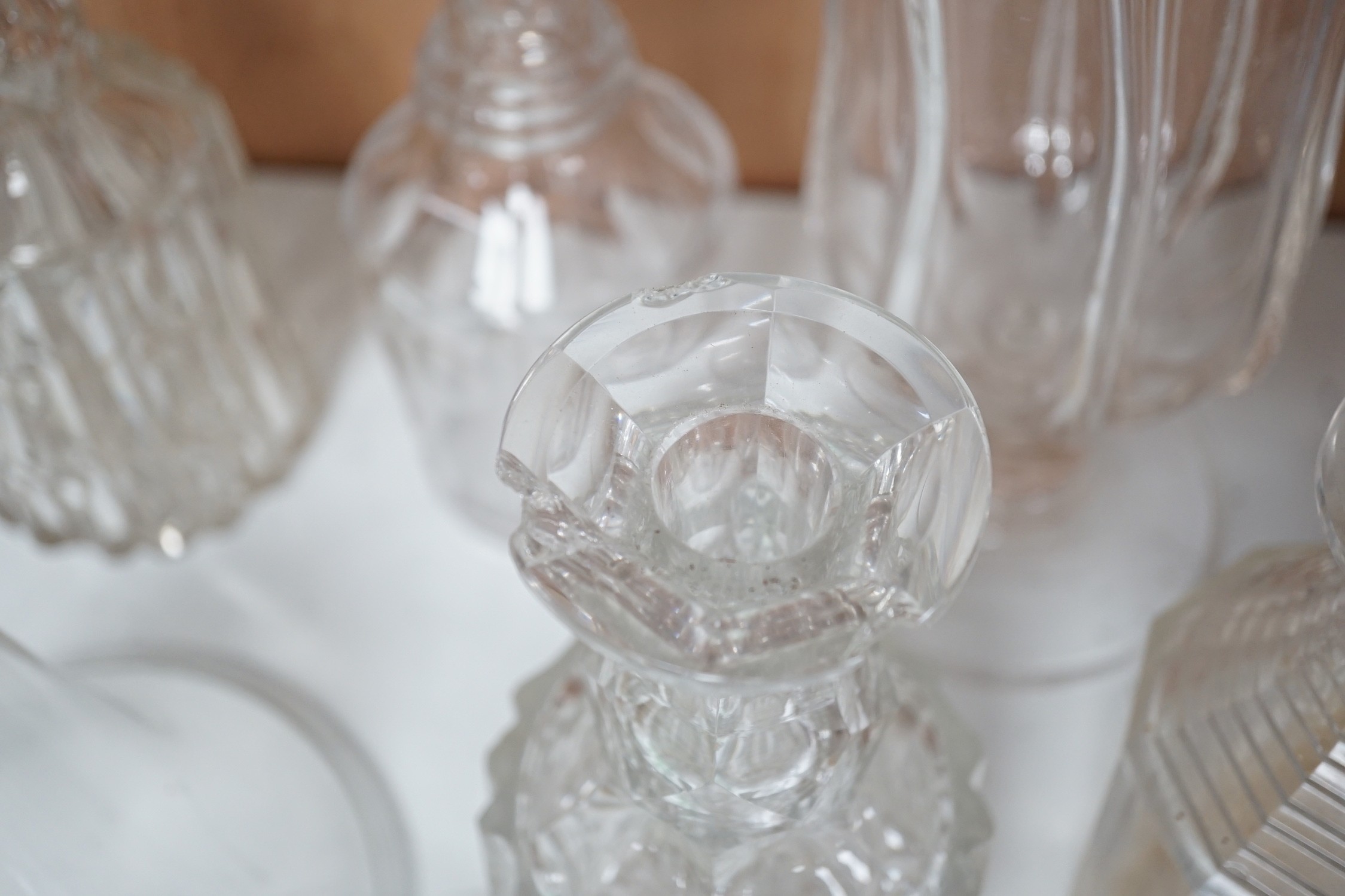 A mixed collection of 18th and 19th century glassware